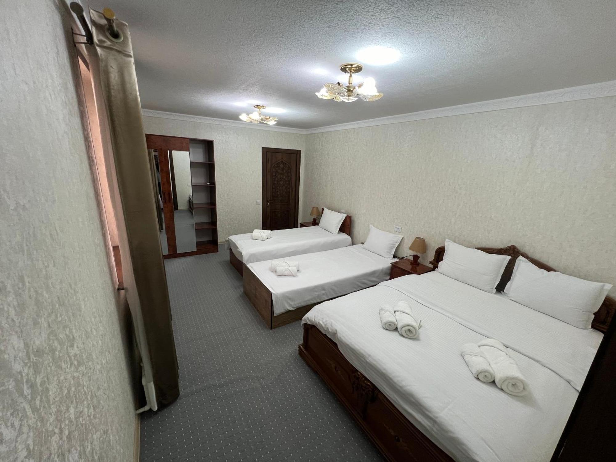 Everland Guest House Bukhara Exterior foto